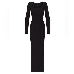 SKIMS Soft Lounge Long Sleeve Dress in Onyx
